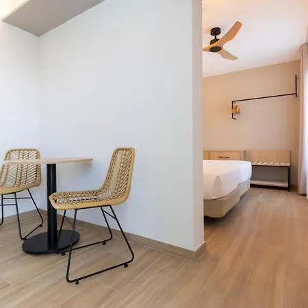 Mynd Yaiza Otel Playa Blanca
